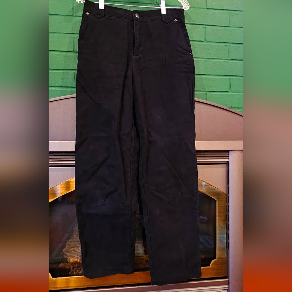 Future Collective Women’s Straight Leg Jeans - Black